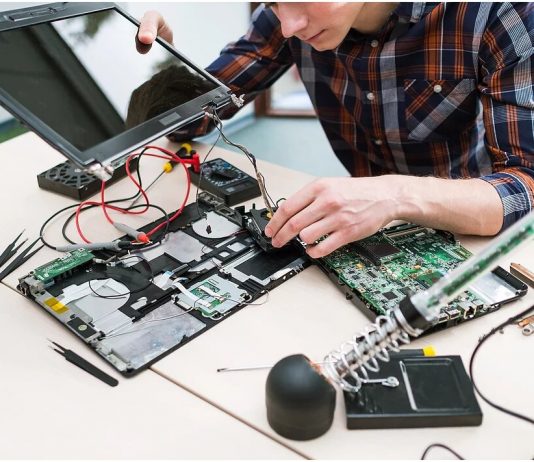 Ремонт ноутбуков с гарантией
