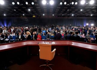 Анатомия слухов: перед большим разговором «под елочку»