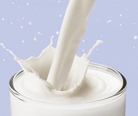 Диетолог назвала малоизвестное полезное свойство кефира