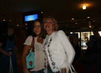 Едва справившаяся с зависимостью дочь Успенской сделала заявление о ребенке