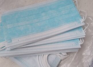 Эффективно ли ношение маски при «омикроне»?