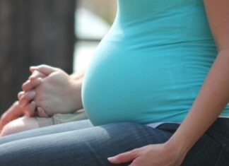 Гинеколог Мальгина: Заболевание ковидом во время беременности чревато тяжелыми патологиями нервной системы плода