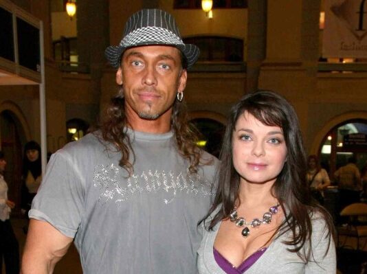 Инициатор – Наташа: сделано заявление о разводе Королевой и Тарзана