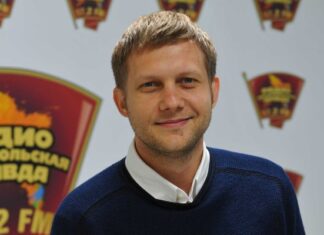 «Он надел кольцо»: Вся правда о свадьбе Корчевникова с 74-летней звездой