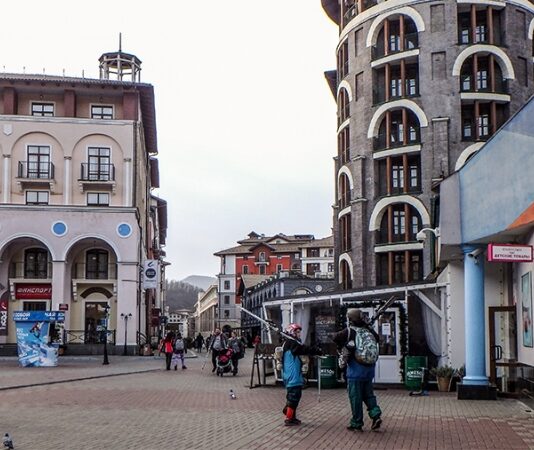 Открытие зимнего сезона на «Роза Хутор» перенесли из-за теплой погоды