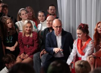 Первый в мире детский иммерсивный мюзикл Zumer представили в Москве