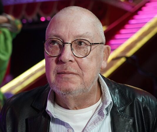 Сын Юрия Никулина рассказал про детство в коммуналке