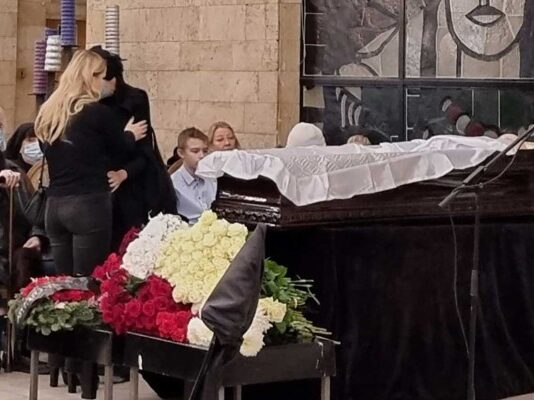 У гроба Рудинштейна огласили его странное последнее желание