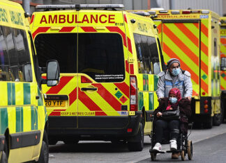 В Великобритании зафиксировали уже семь смертей среди больных «омикроном»