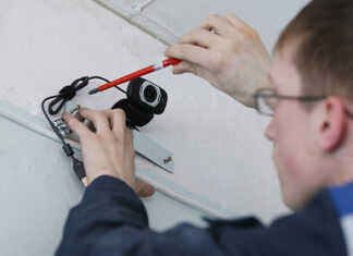 Как выбрать видеонаблюдение для дачи и частного дома