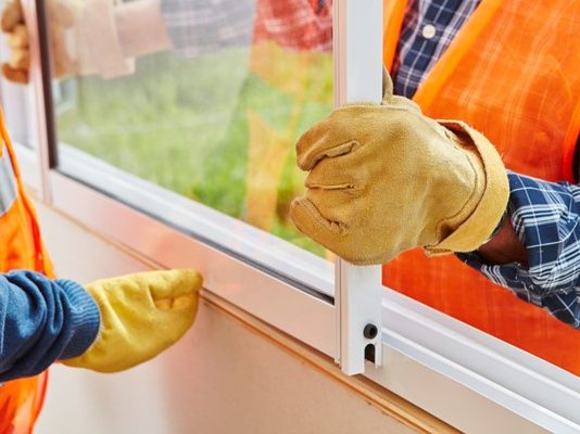 Срочный ремонт окон: самые распространенные поломки