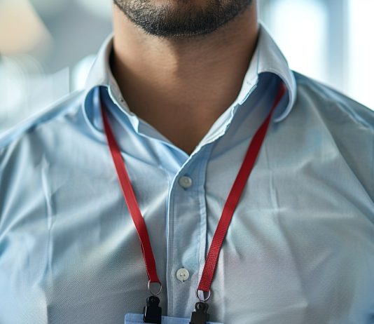 Для чего нужен бейдж и как его приобрести