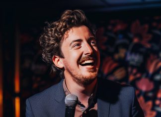 Почему люди любят стендап