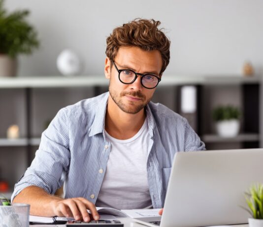 Обучение языку программирования Scratch: первый шаг в мире кодинга