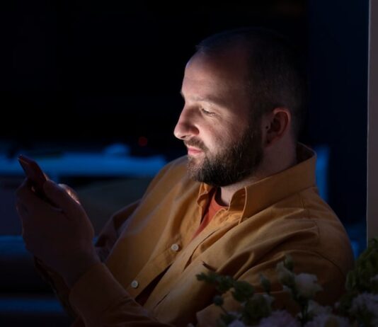 Расшифровка Таро: что думает обо мне мужчина онлайн