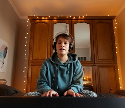 Видно ли, кто смотрел видео на стене ВК