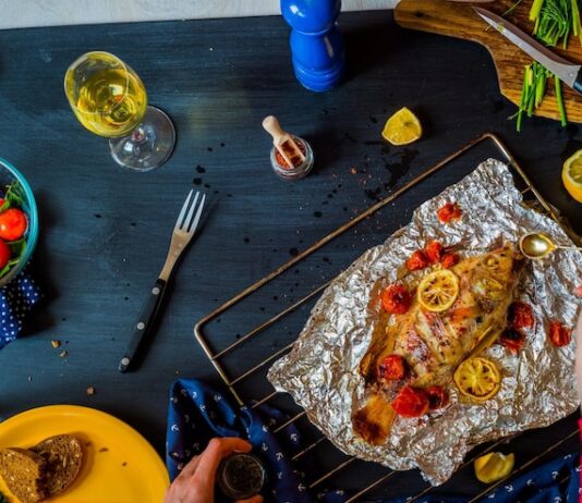 Карп целиком в духовке: простое и вкусное приготовление