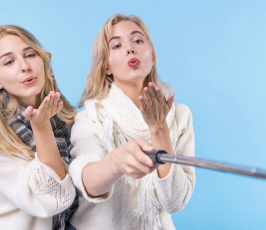 Подписание с подругой в ВК: Пошаговое руководство