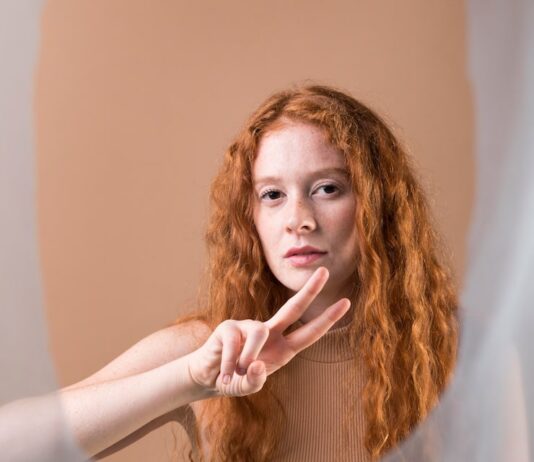 Комплимент для девушки: восхищение внешностью