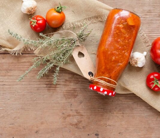 Томатный сок на зиму: рецепт из свежих помидоров