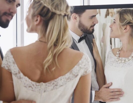 Вопросы для гостей на свадьбе о женихе и невесте