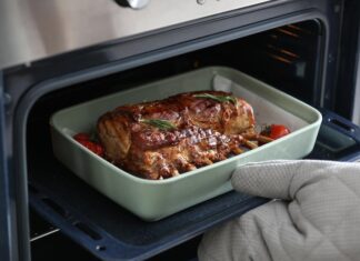 Свиная рулька в духовке: вкусный рецепт в домашних условиях