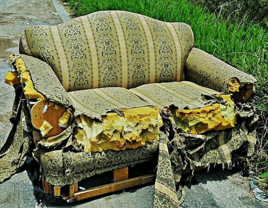 Сон о старой мебели в квартире: толкование