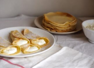 Пошаговый рецепт блинов на дрожжах и молоке