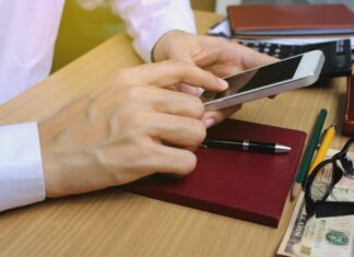 Вход в личный кабинет госуслуг с телефона