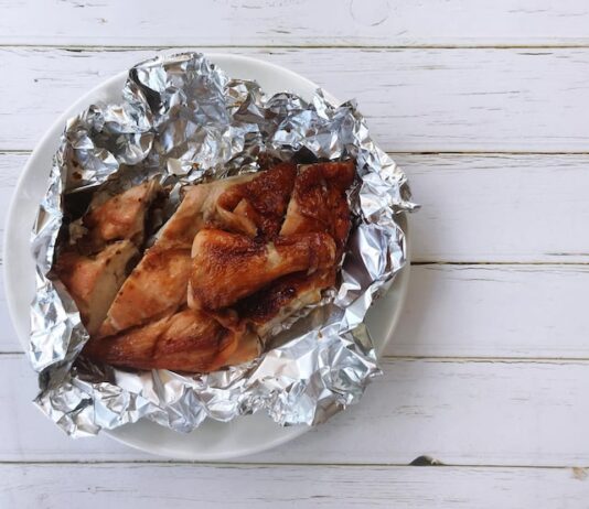 Индейка в фольге: рецепт запеченной в духовке