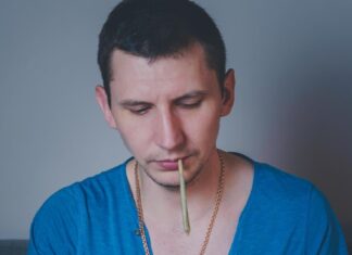 Как правильно начать общение после долгого молчания