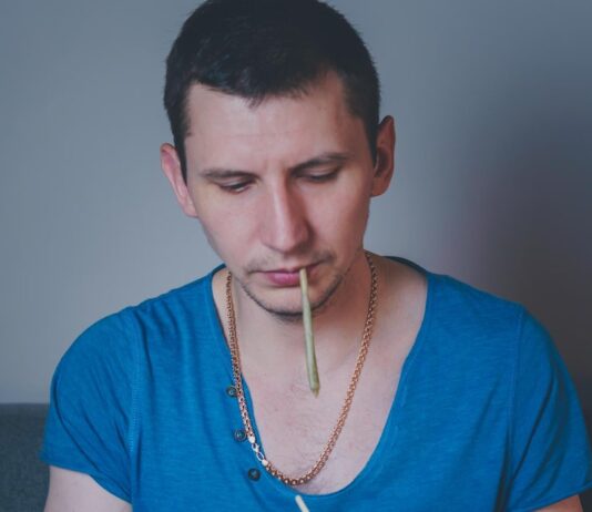 Как правильно начать общение после долгого молчания