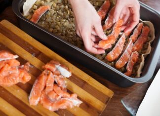 Время приготовления скумбрии в фольге в духовке