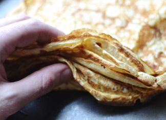 Рецепт тонких блинов на молоке с дырочками