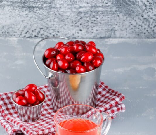 Курага в кастрюле: Пошаговый рецепт компота