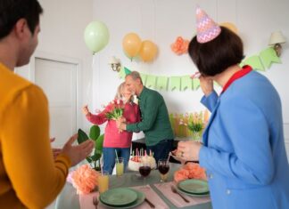 Поздравление коллеге с выходом на пенсию