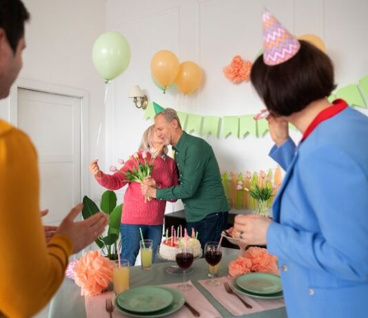 Поздравление коллеге с выходом на пенсию