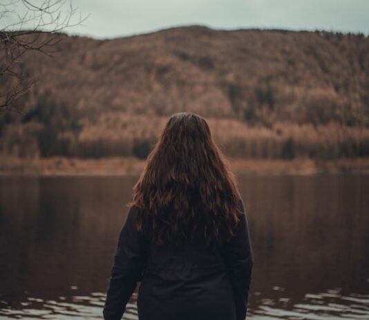 Авы для ВК без лица: идеи для девушек