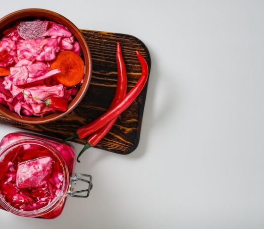 Винегрет классический с квашеной капустой: рецепт