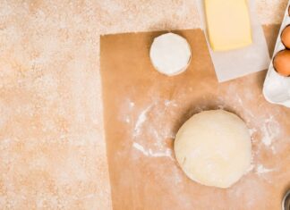 Тесто для пиццы на молоке без дрожжей для духовки