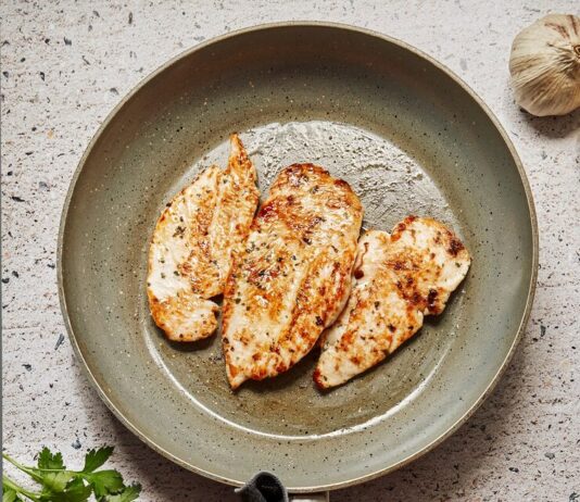 Филе минтая в кляре: секреты вкусной жарки на сковороде