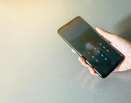 Сброс пароля на кнопочном телефоне Fly