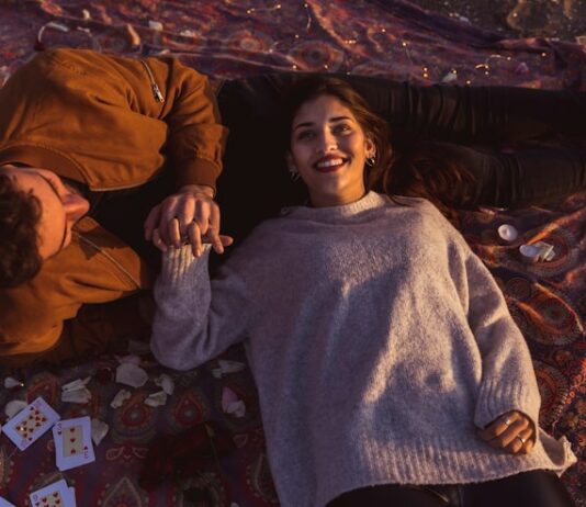 Таро на отношения с мужчиной: взгляд в будущее