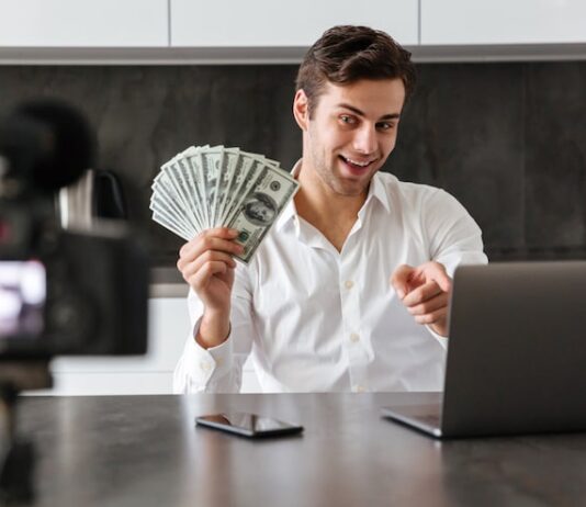 Оплата бонусными рублями в М.Видео