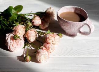 Как пожелать доброе утро любимой женщине