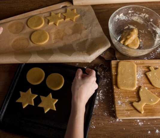 Домашнее песочное печенье на маргарине: простой рецепт