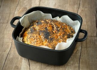 Фарш и тесто в духовке: рецепты блюд