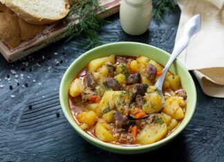 Суп из баранины с фасолью и картофелем