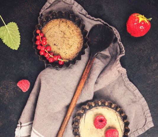 Чизкейк без выпечки из печенья и творожного сыра