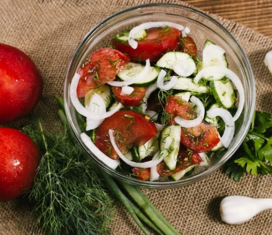 Маринованные помидоры с перцем на зиму